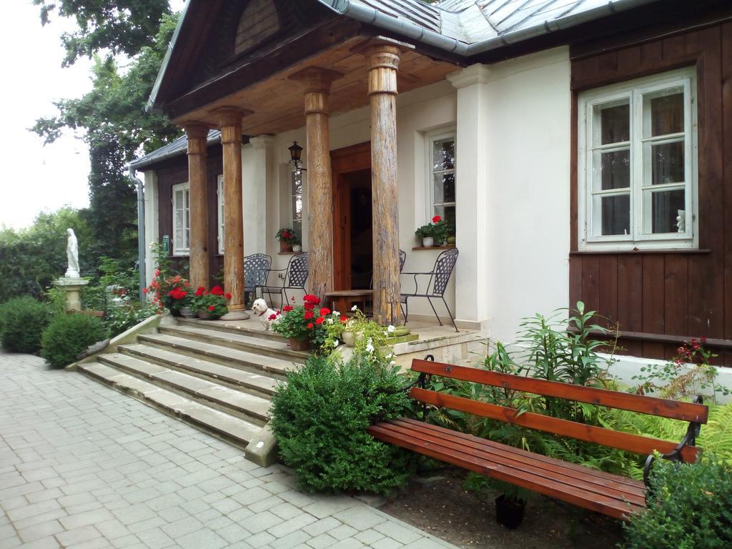 Dworek Ojca Mateusza Sandomierz Exterior photo